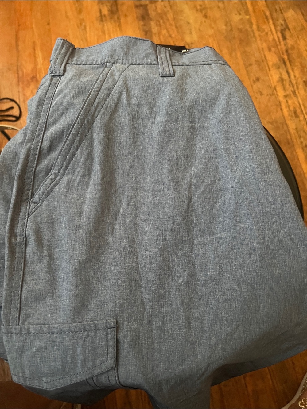 Men's Cargo Shorts in Heather Gray
